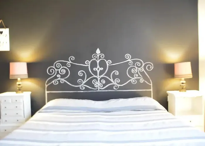 Cosy Apartment - 5 Minutes Walk From Colosseum